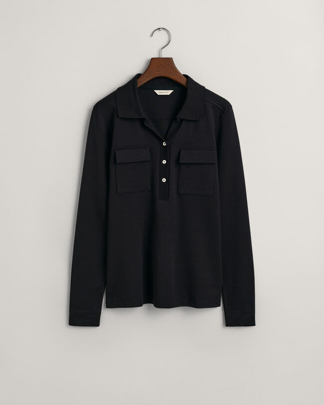 Slim&nbsp;fit ‑mitoitettu pikeepaita jerseyneulosta