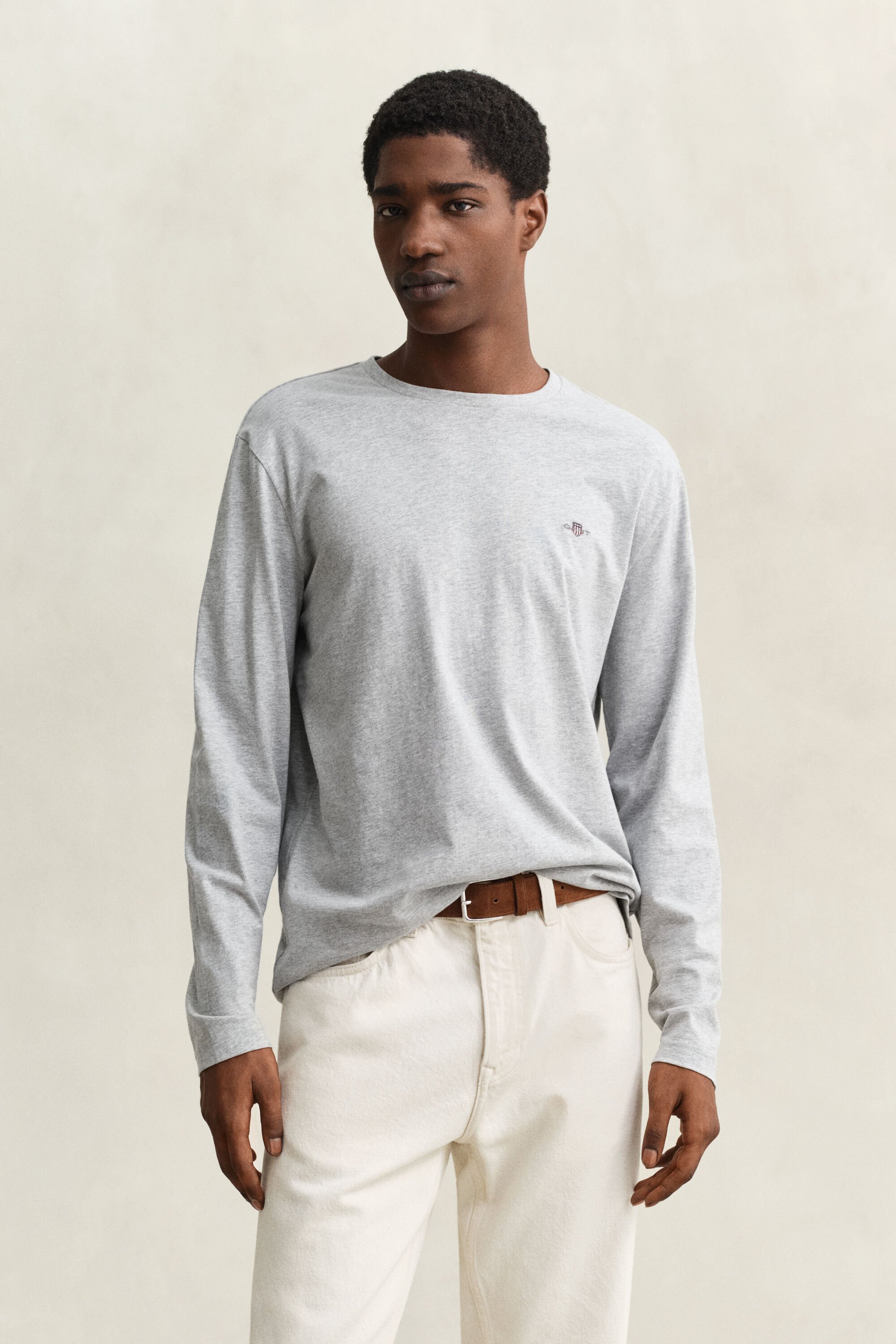 Pitkähihainen Shield-t‑paita