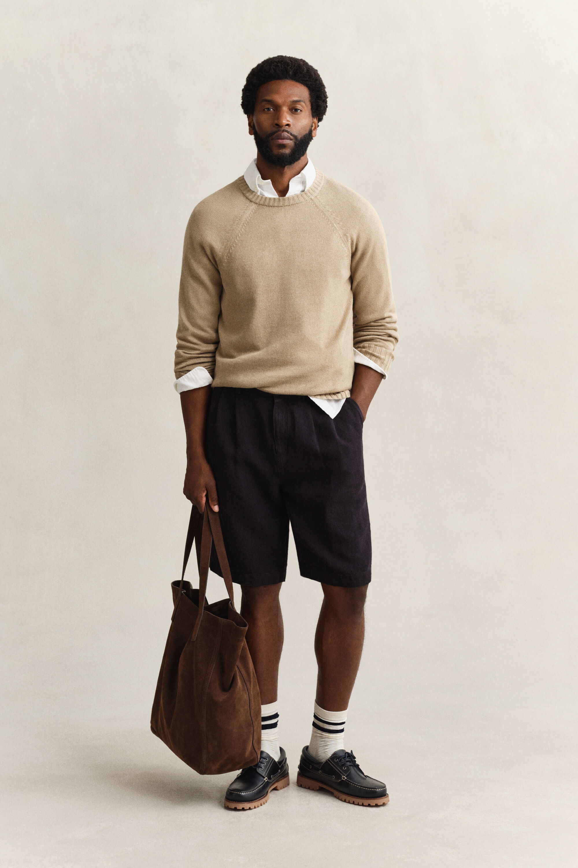 Neulepusero pellavasekoitteesta