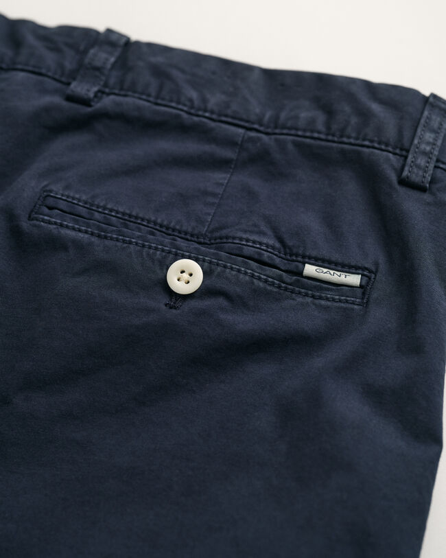 Regular fit ‑mitoitetut Sunfaded-shortsit