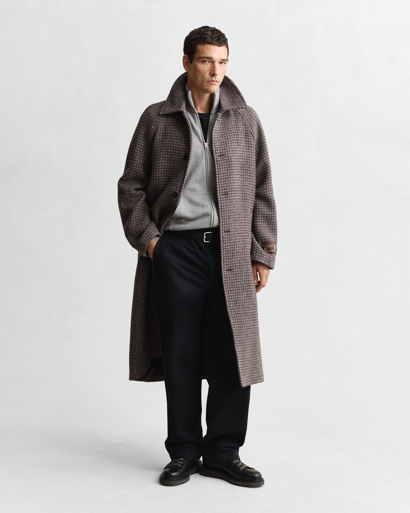 Vetoketjullinen Shield‑collegepaita