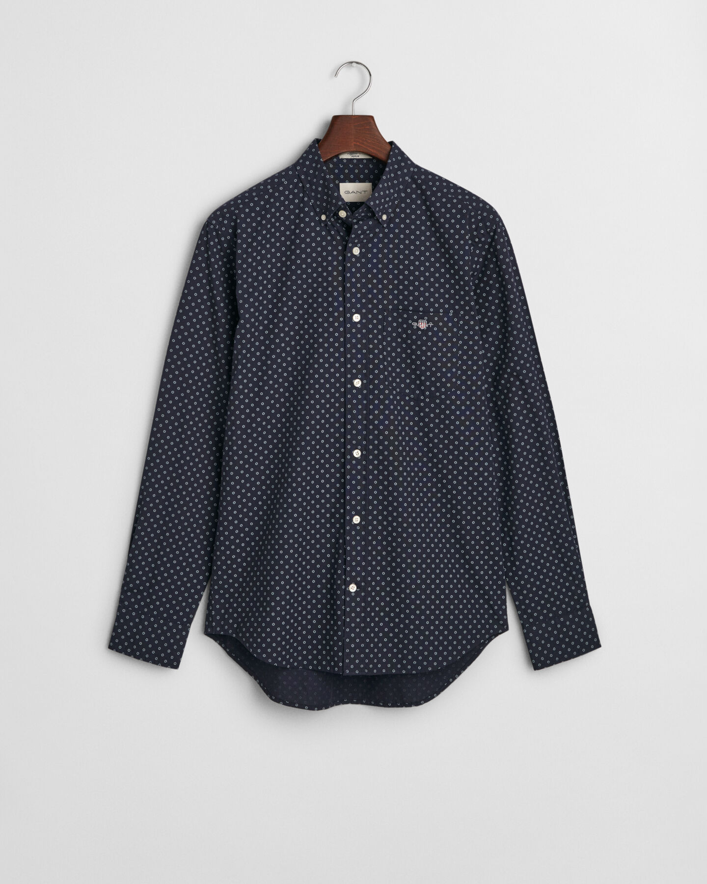 Regular fit ‑mitoitettu pikkukuvioinen paita