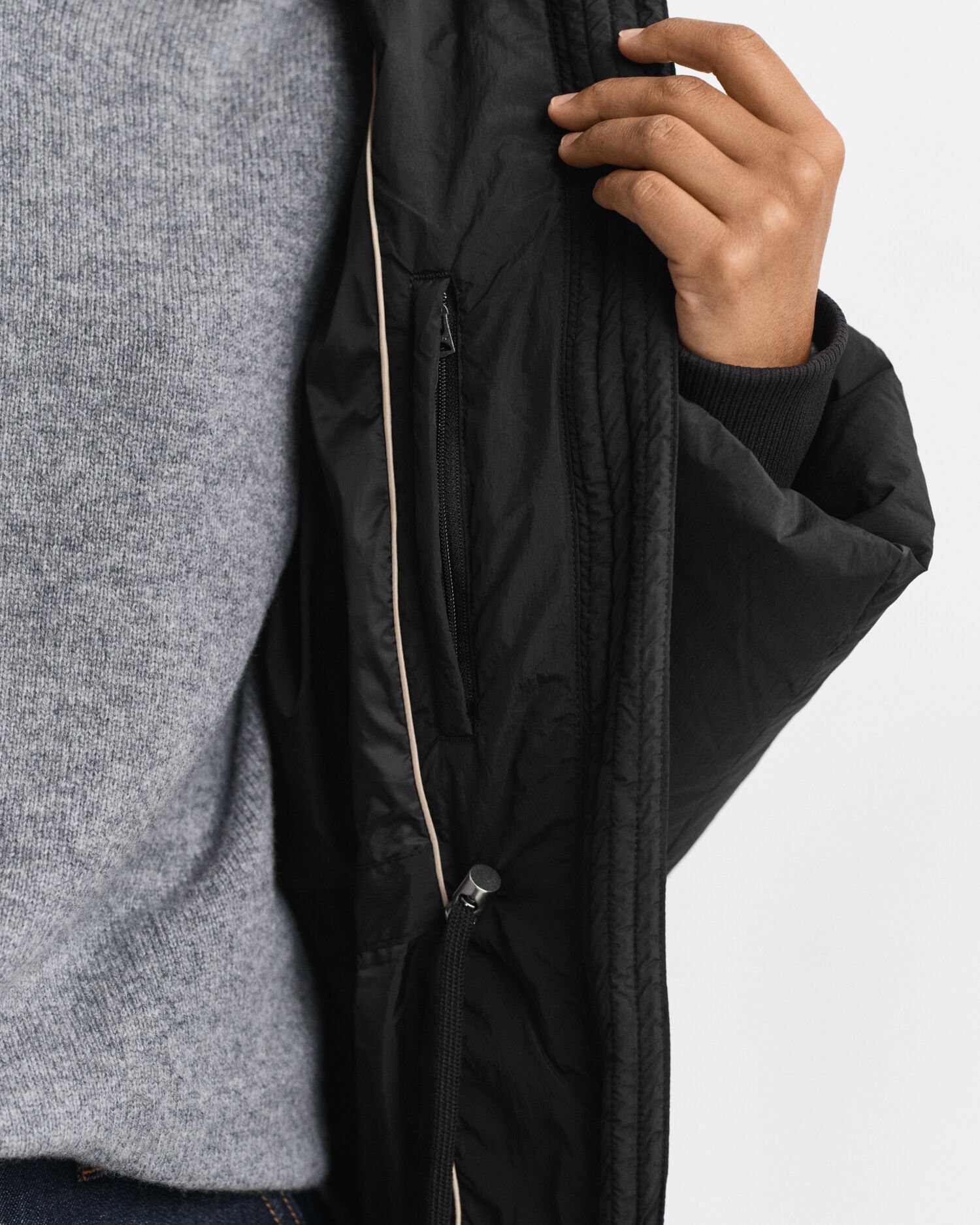 Kokopitkä untuvatakki