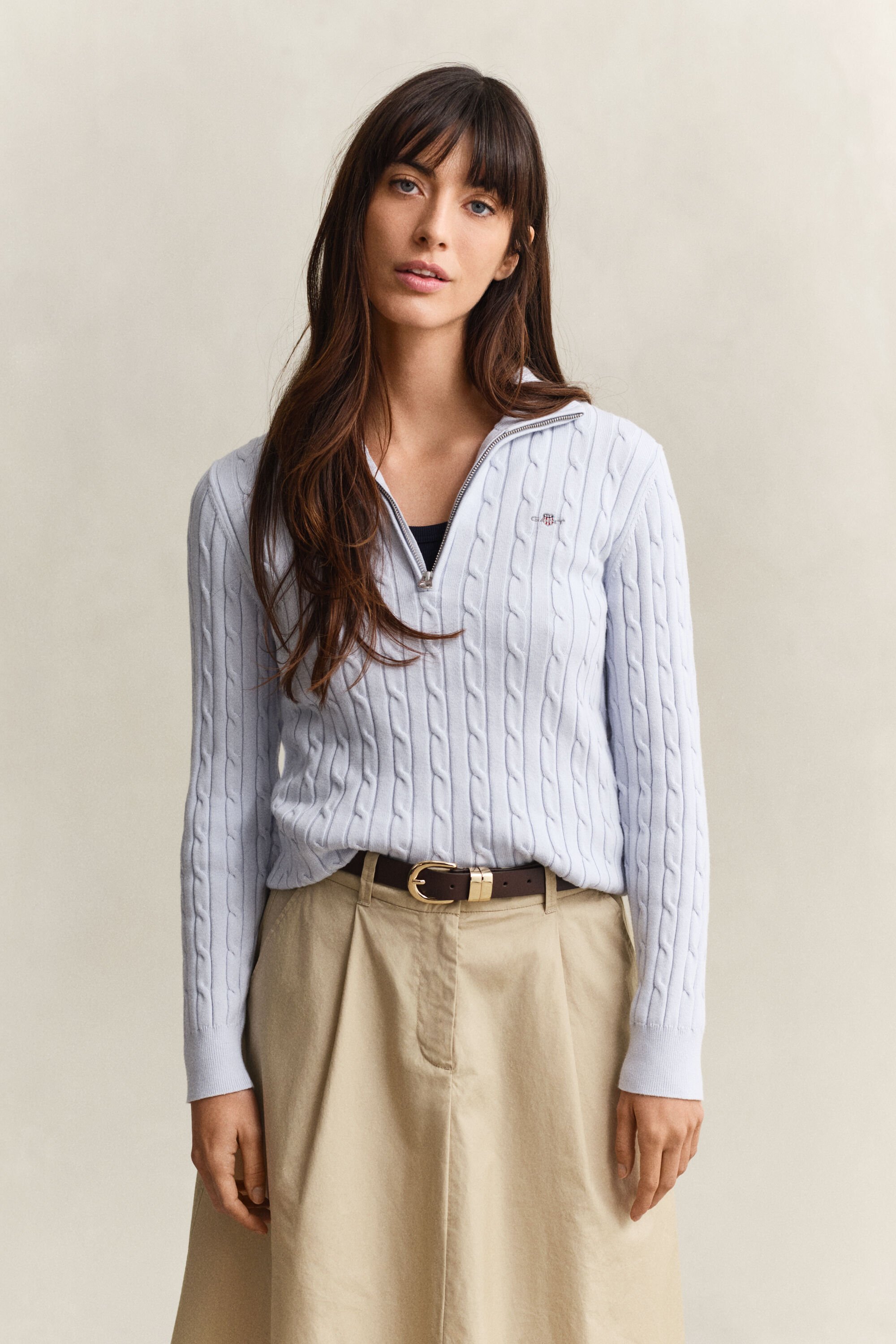 Vetoketjukauluksellinen palmikkoneulepusero