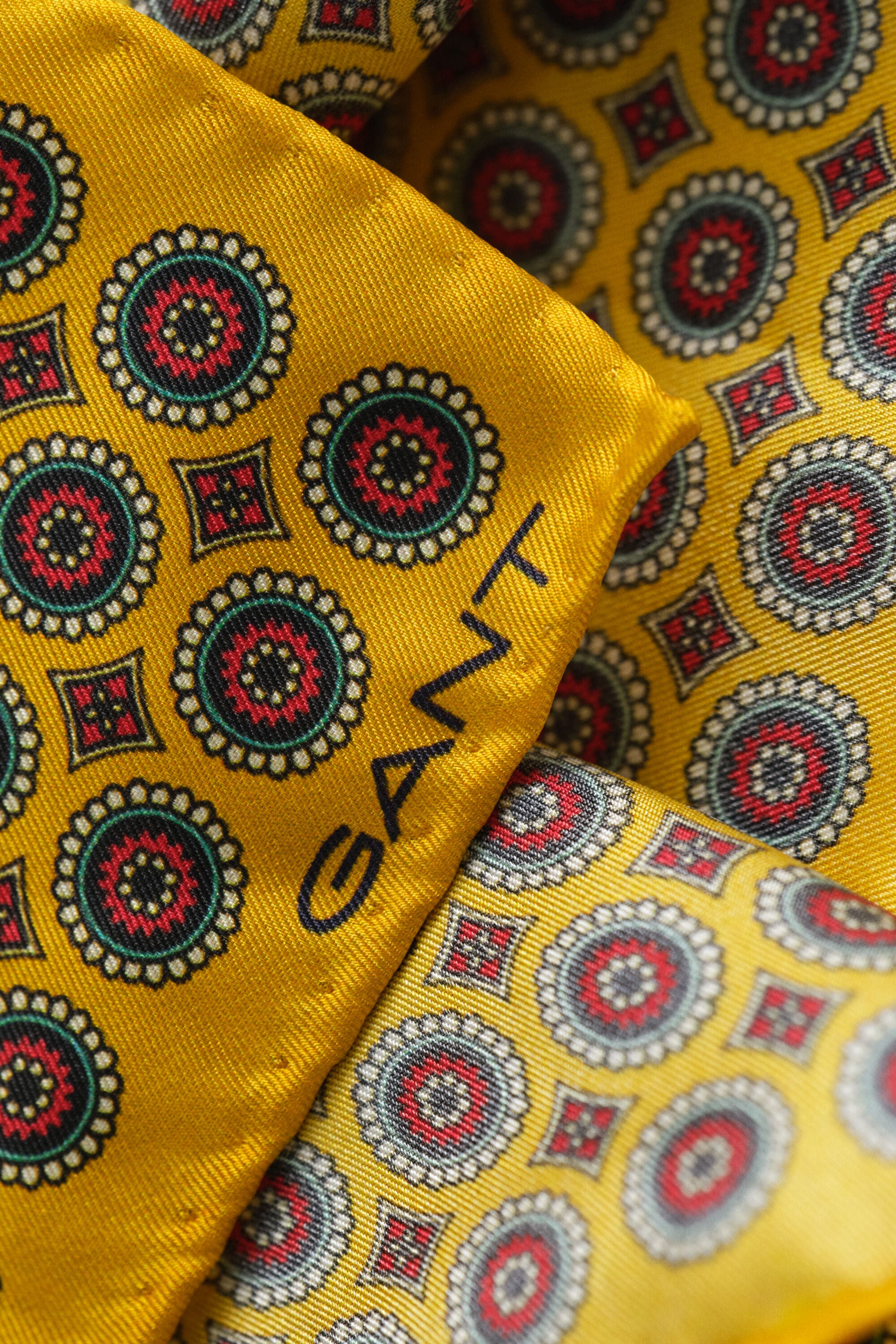 Printtikuvioitu Foulard-taskuliina