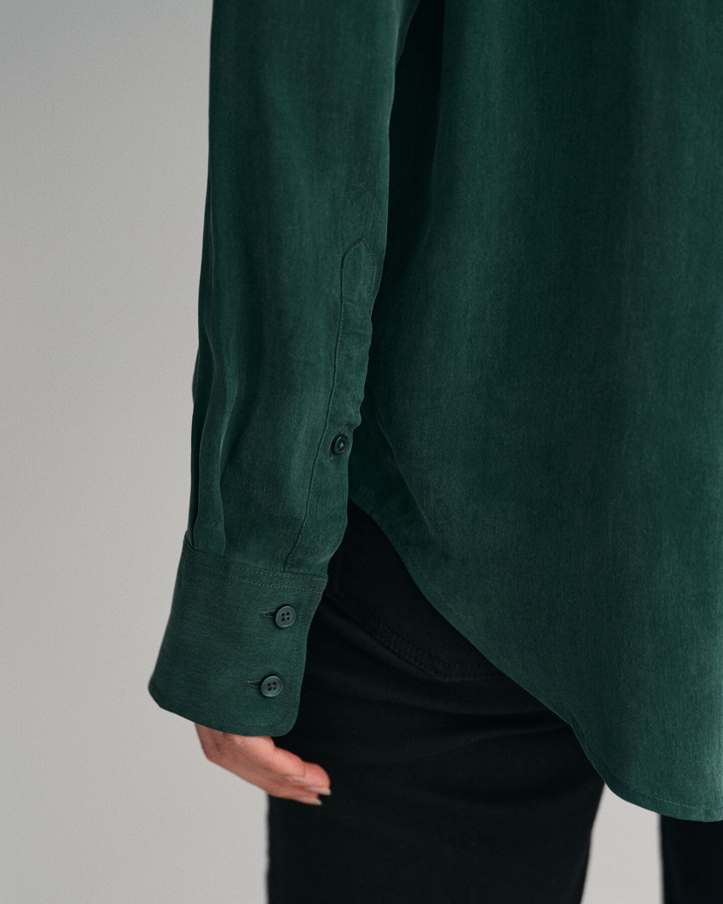 Relaxed fit ‑mitoitettu utility-paita