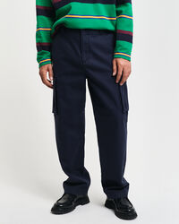 Regular&nbsp;fit ‑mitoitetut puuvillatvillikankaiset reisitaskuhousut