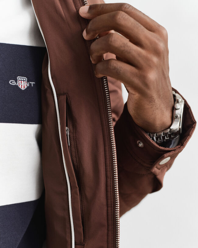 Windcheater-tikkitakki