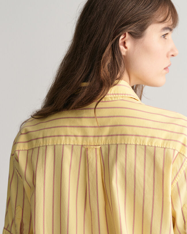 Relaxed&nbsp;fit ‑mitoitettu raidallinen lyhythihainen Luxury-oxford-paita