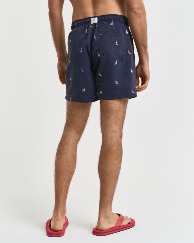 Boat Embroidered ‑uimashortsit