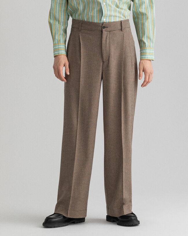 Laskostetut ruudulliset puvunhousut