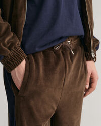 Verryttelyhousut velourista