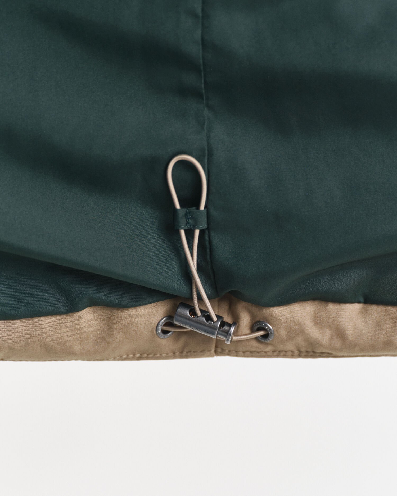 Puuvillainen untuvaliivi