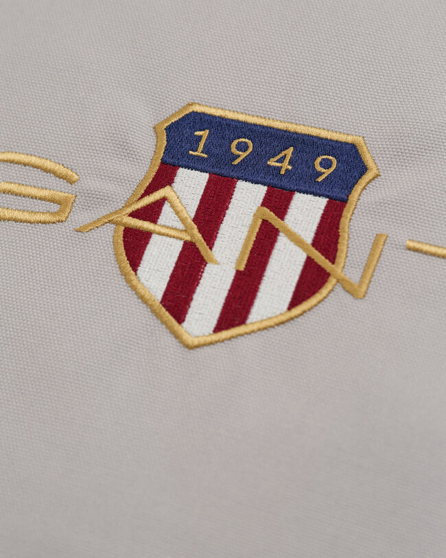 Archive Shield ‑tyynynpäällinen