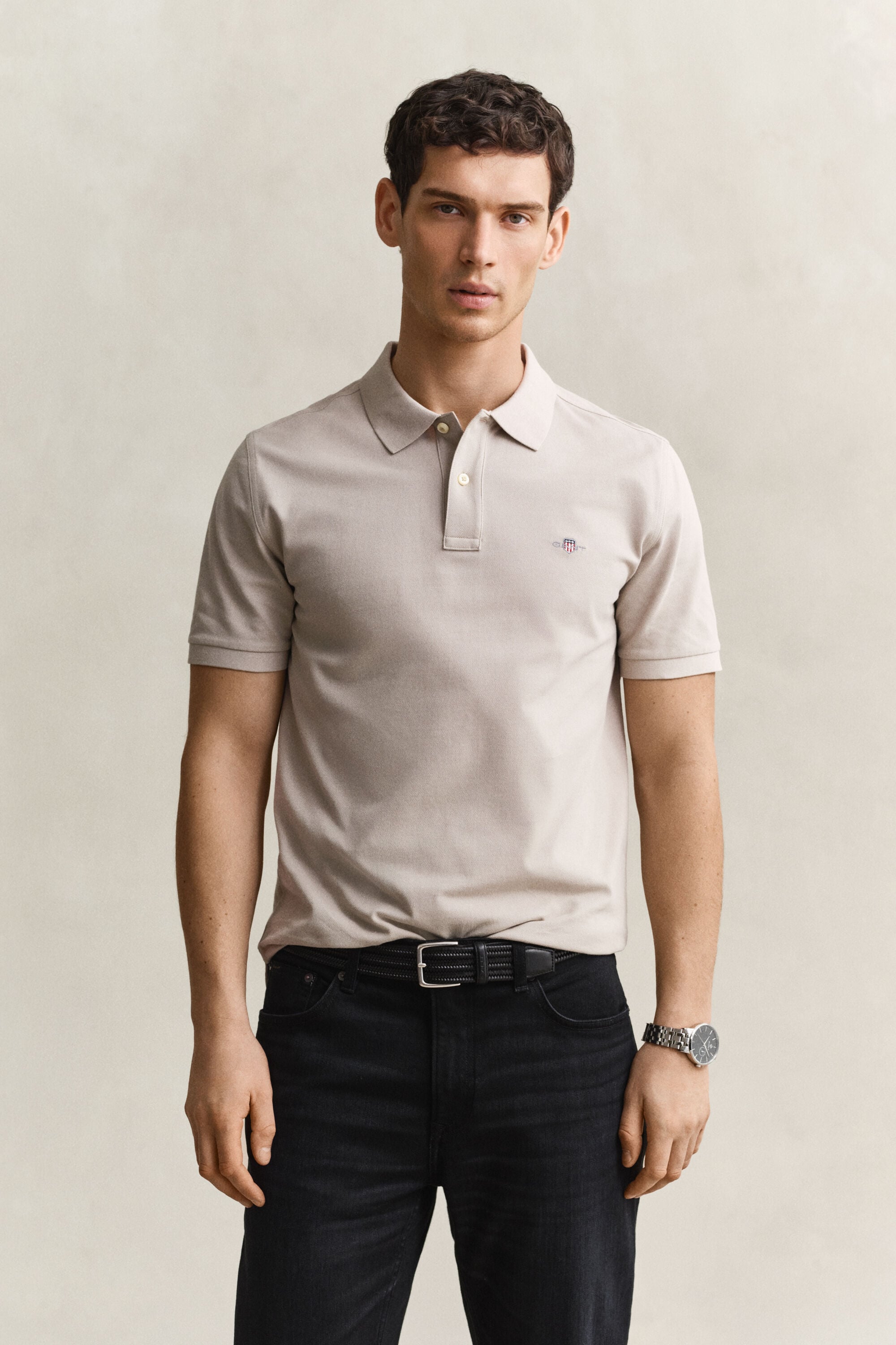 Regular fit ‑mitoitettu pikeepaita