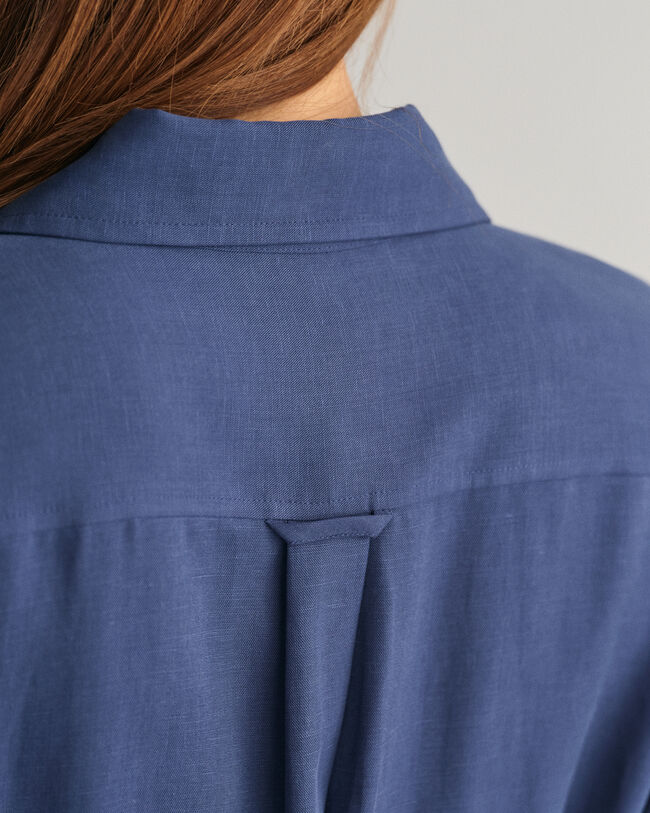 Taskullinen paitamekko