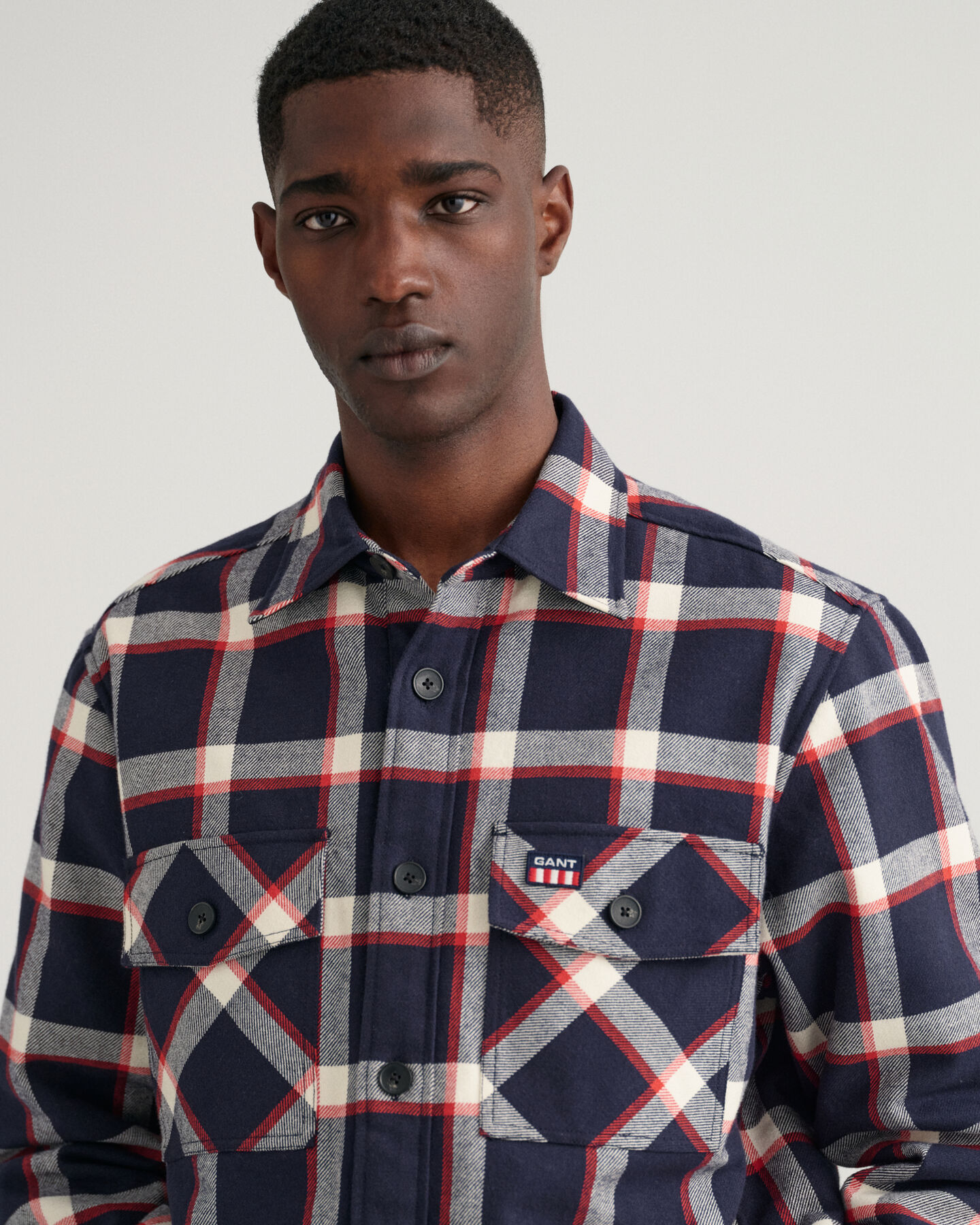 Ruudullinen flanellikankainen päällyspaita