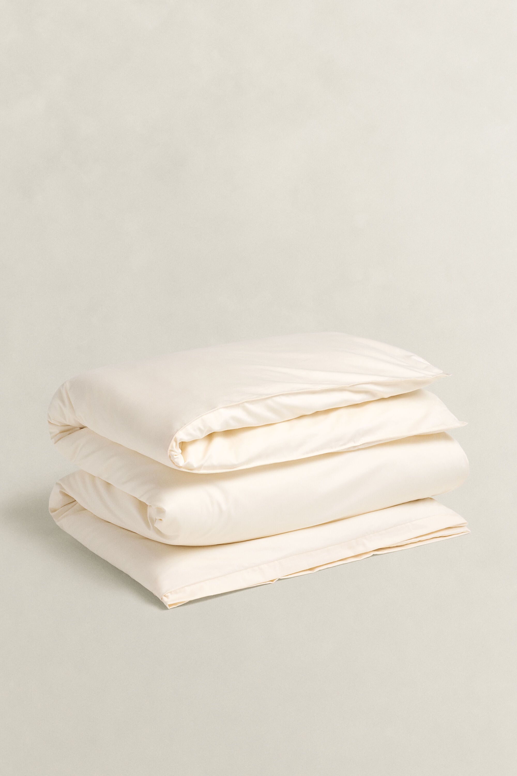 Sateen-pussilakana