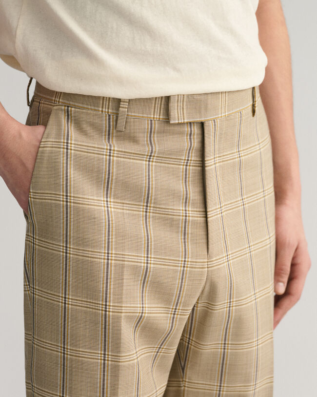 Räätälöidyt ruutuhousut