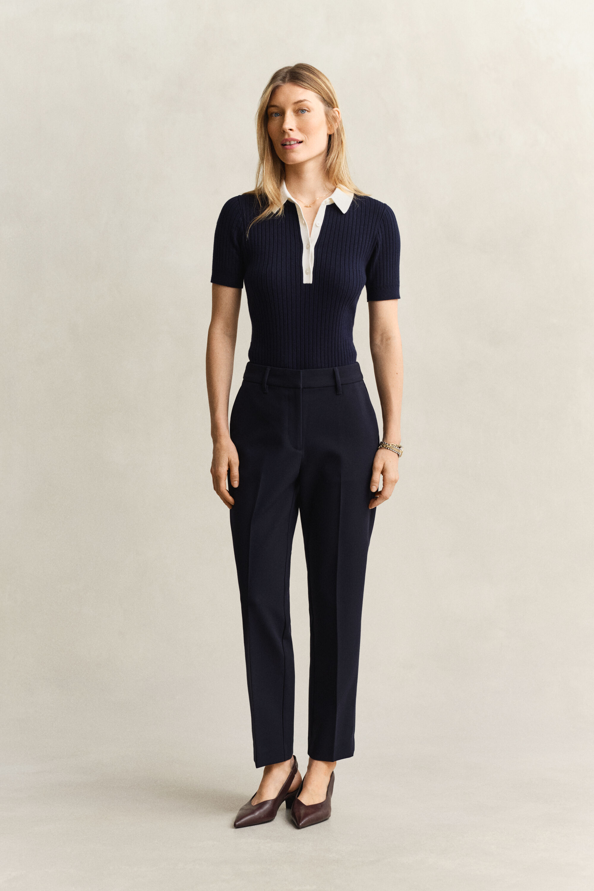 Slim fit ‑mitoitetut housut