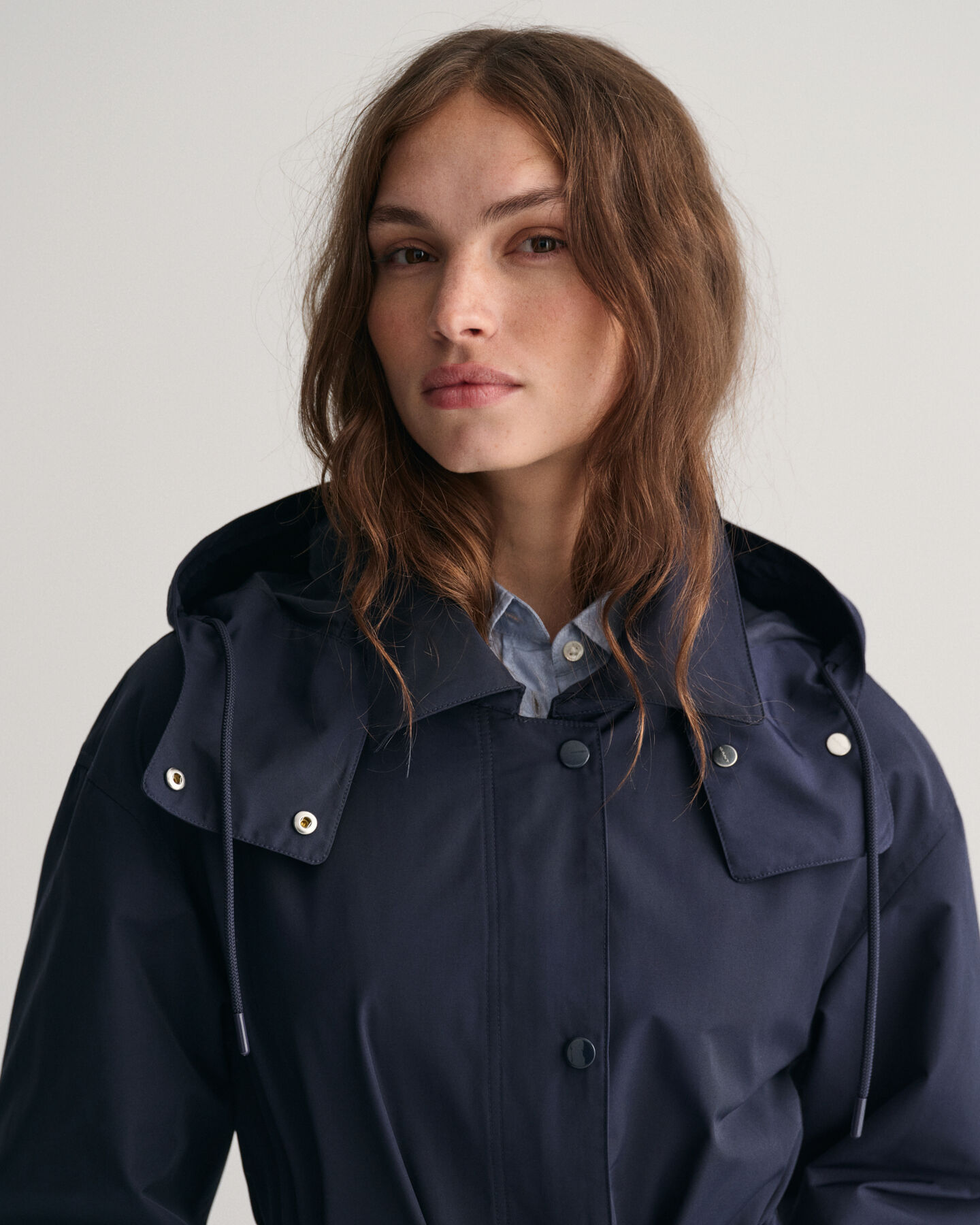 Tuulenpitävä autotakki