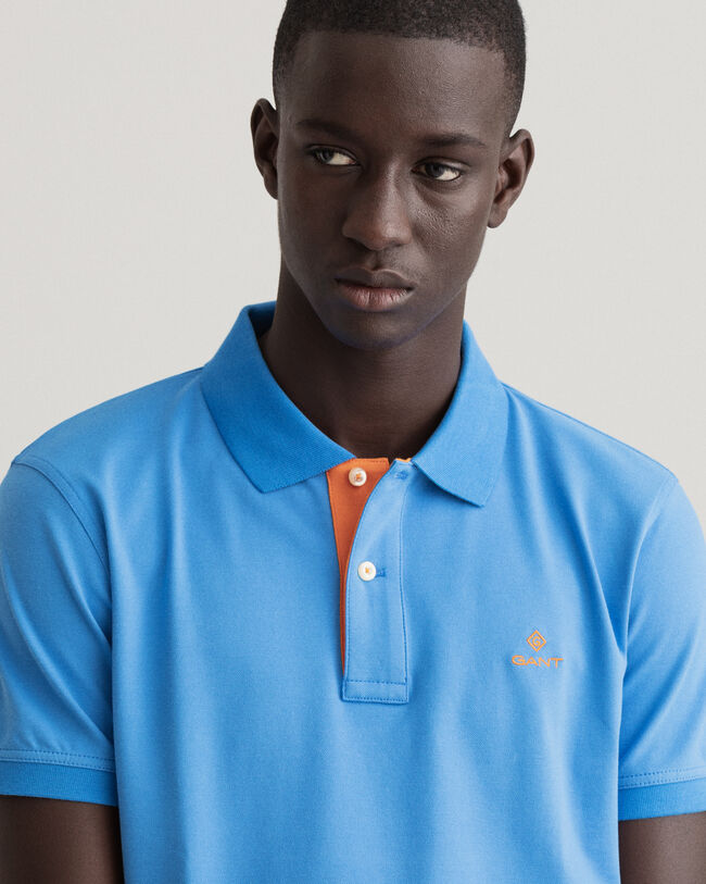 Rugger-pikeepaita, kontrastivärinen kaulus