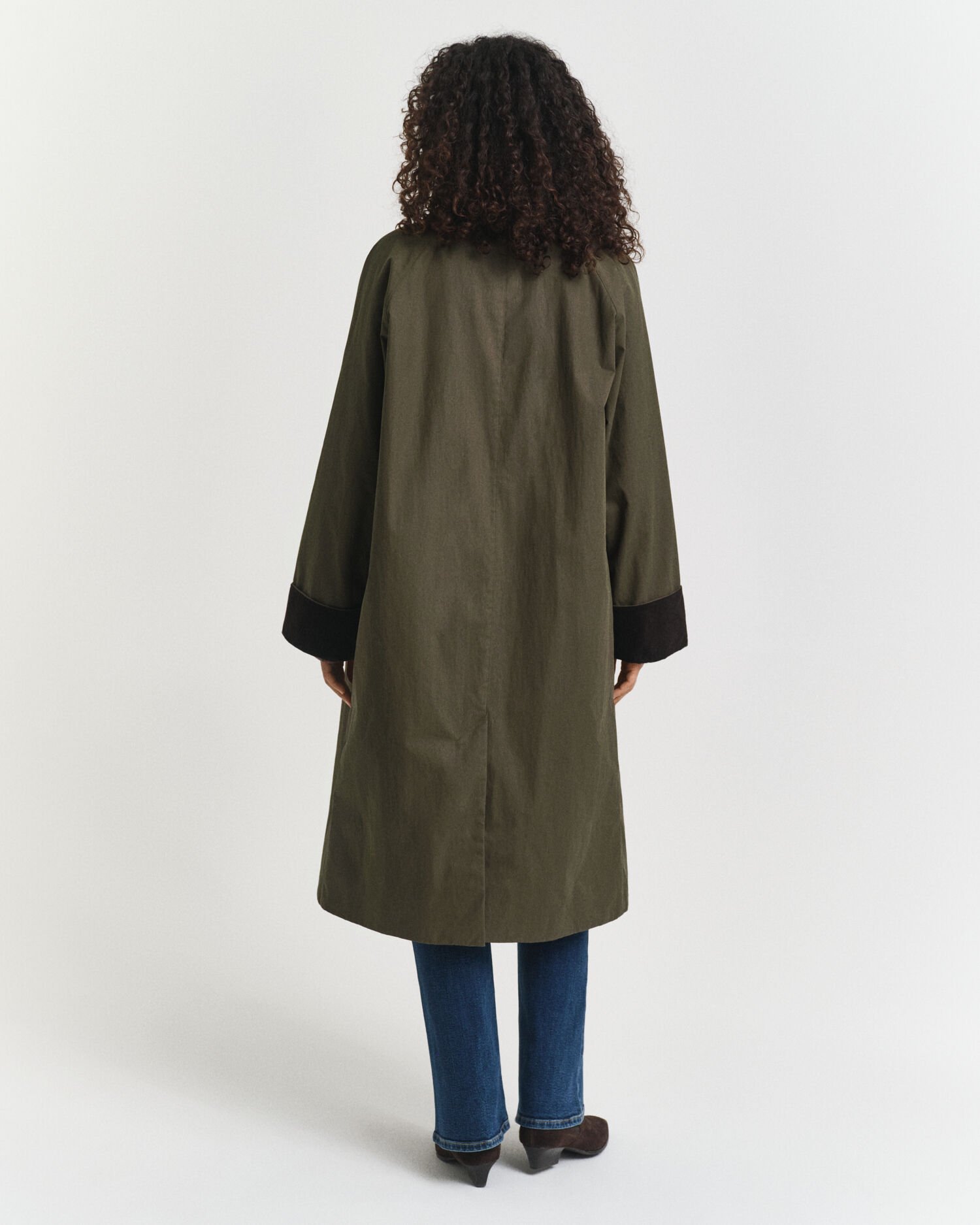 Öljykankainen autotakki