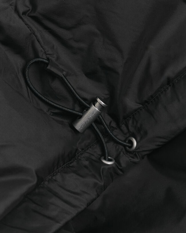 Kevyesti topattu liivi