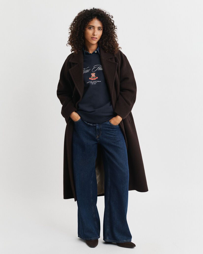 Crest Graphic -collegepaita