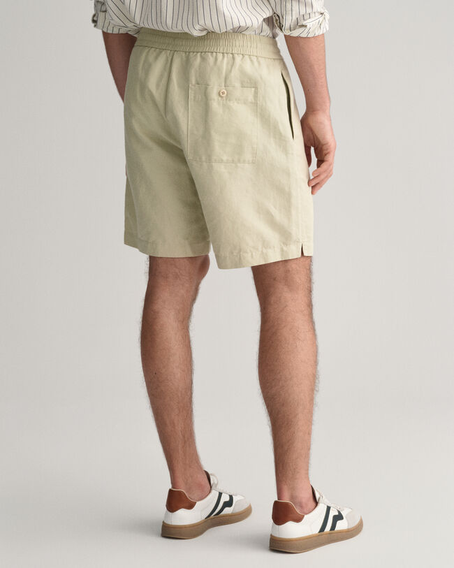 Puuvilla-pellavashortsit