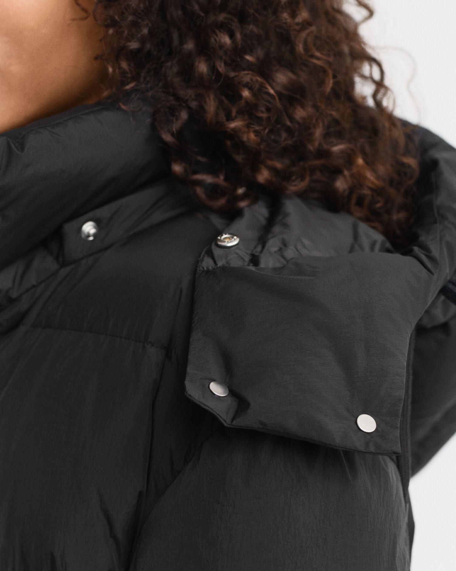 Kokopitkä untuvatakki