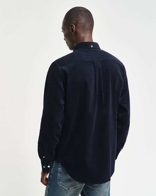 Regular fit ‑mitoitettu vakosamettipaita