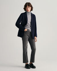 Käsin tikattu suora bleiseri