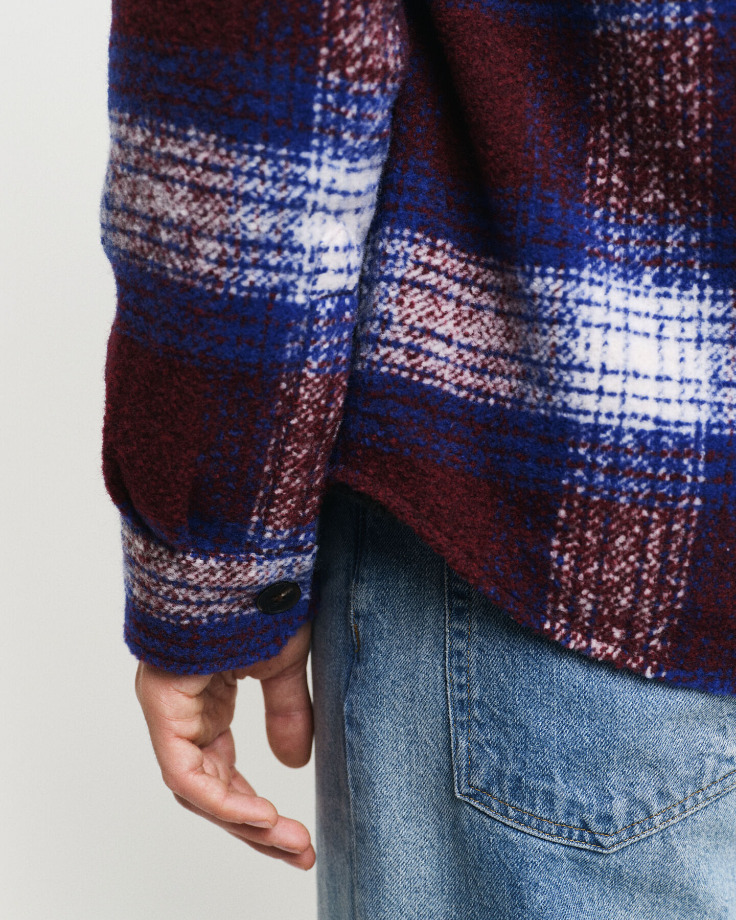 Ruudullinen villasekoitepusakka