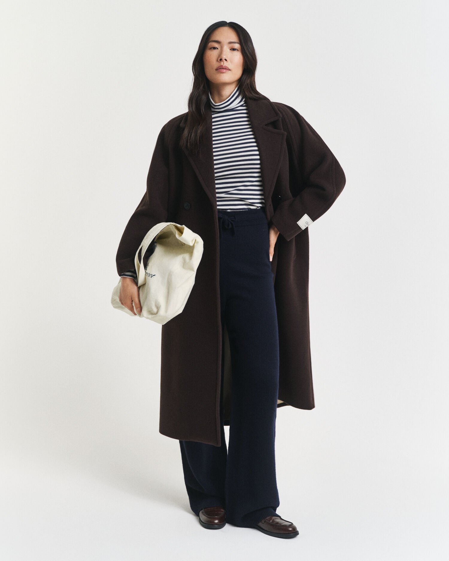 Kevyt raidallinen puuvillapoolo