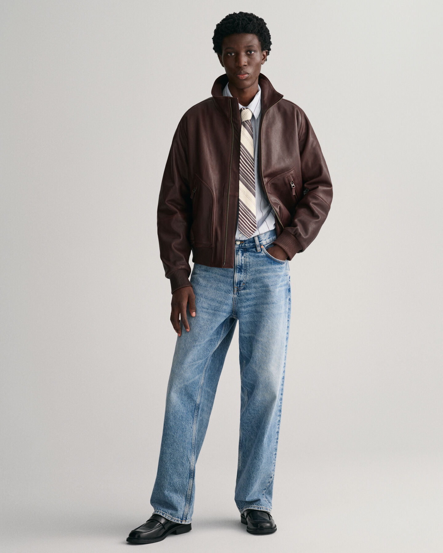 Nahkainen Bomber-takki