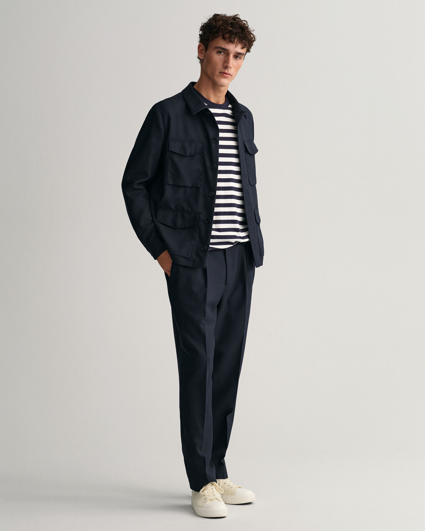 Raidallinen pitkähihainen t-paita