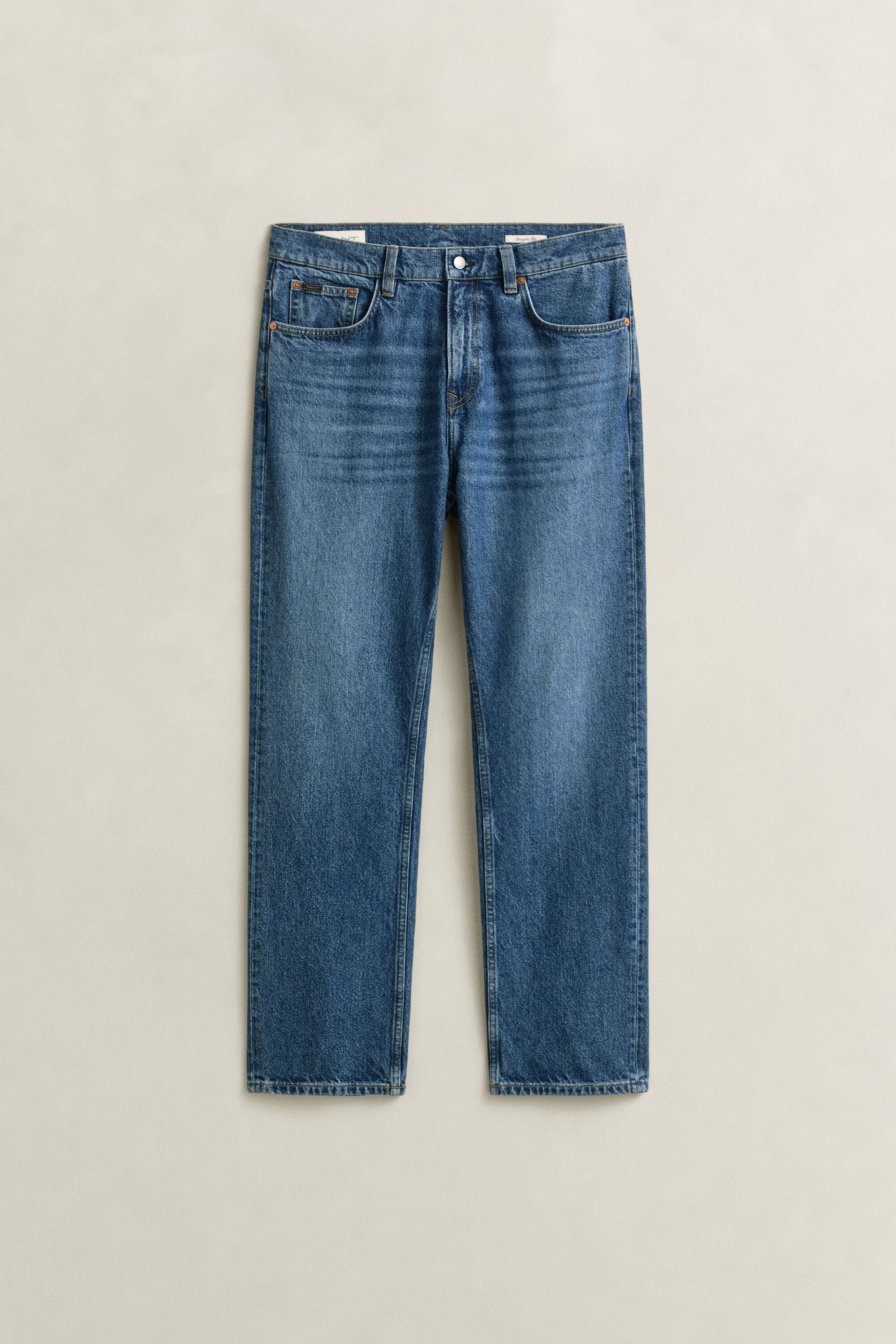 Straight fit ‑mitoitetut farkut