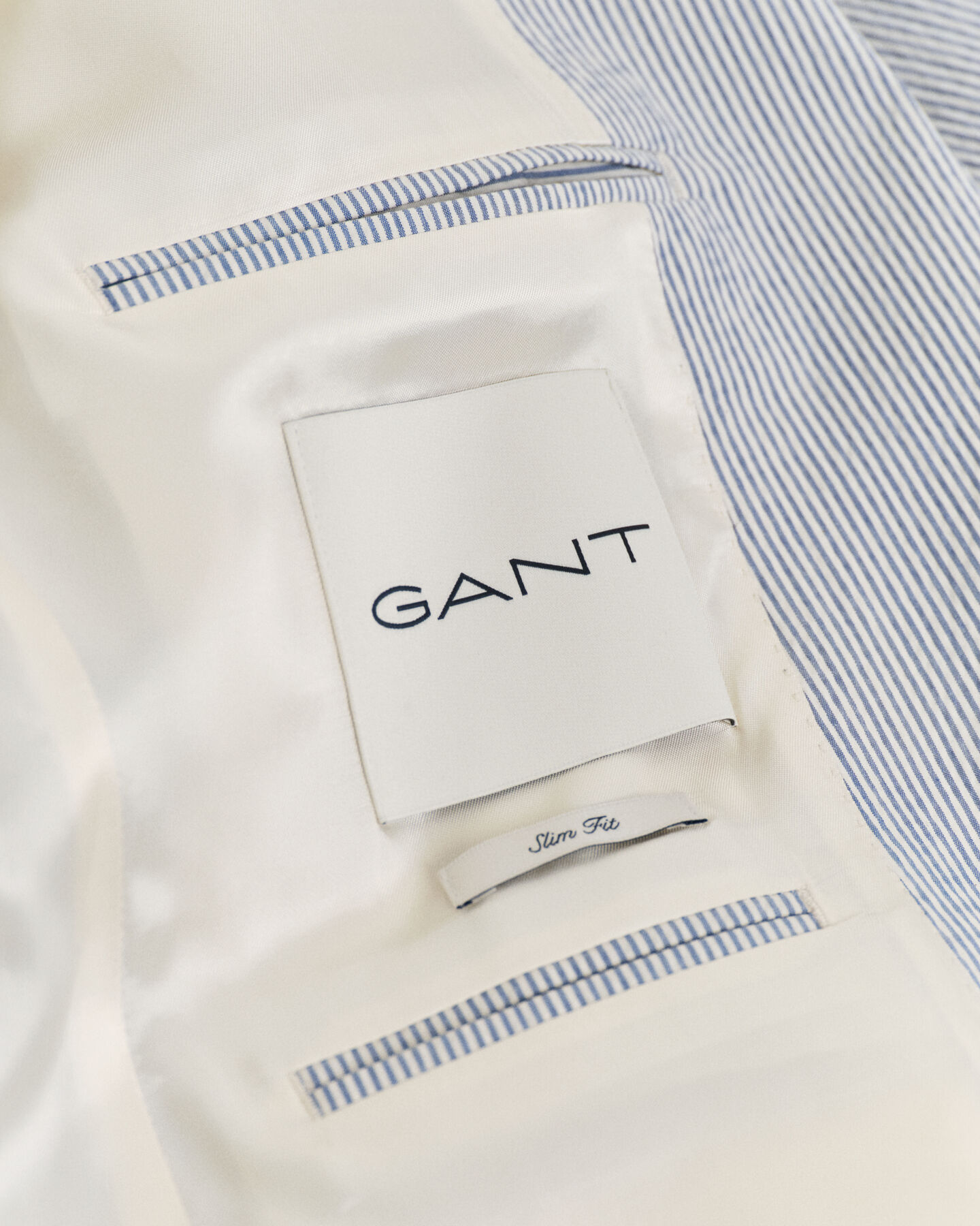 Slim fit ‑mitoitettu seersucker-puvuntakki