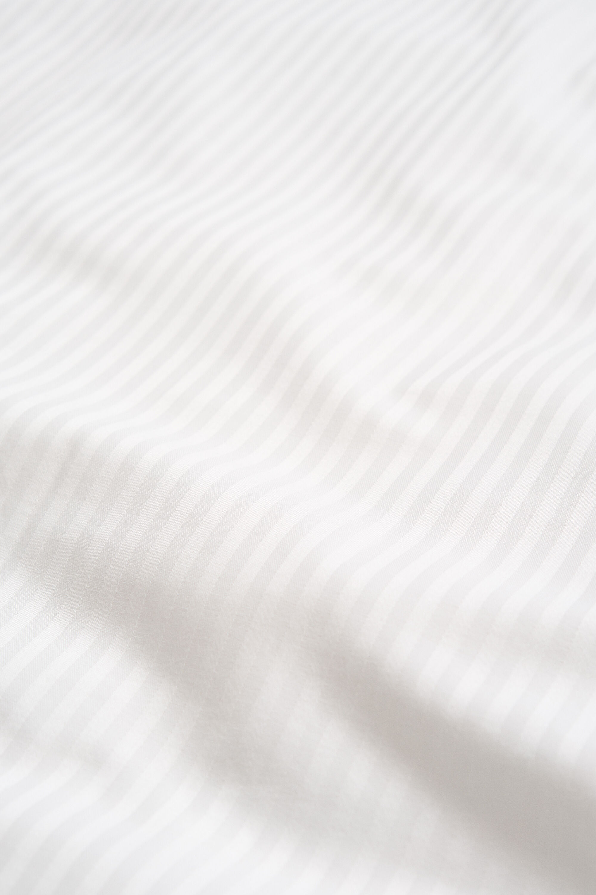 Sateen Striped ‑pussilakana