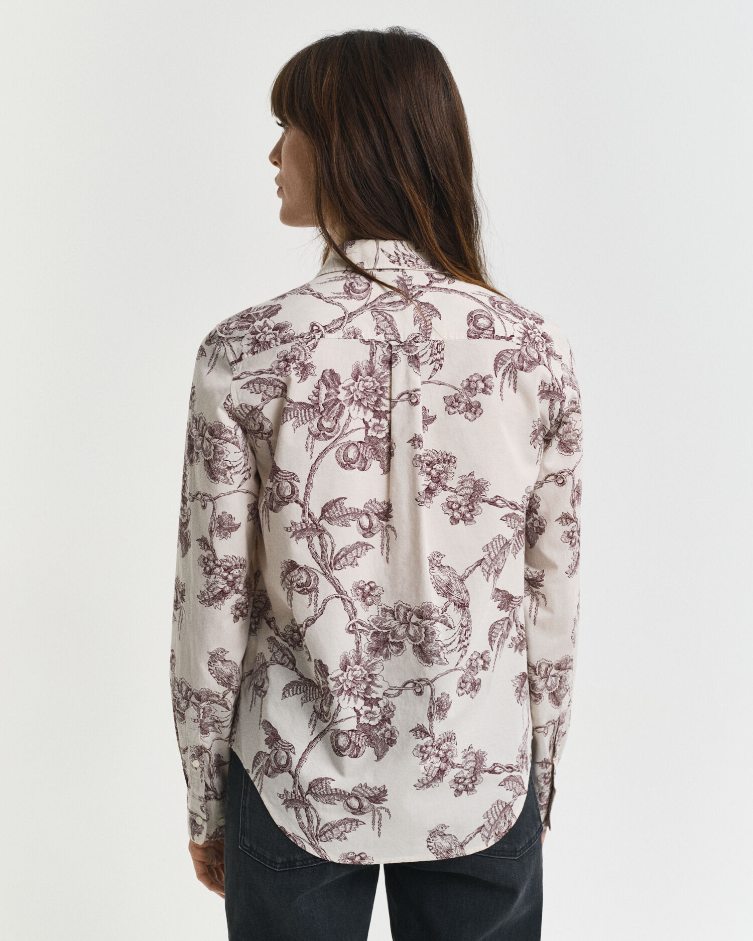 Regular fit ‑mitoitettu puukuvioinen puuvillavoileepaita