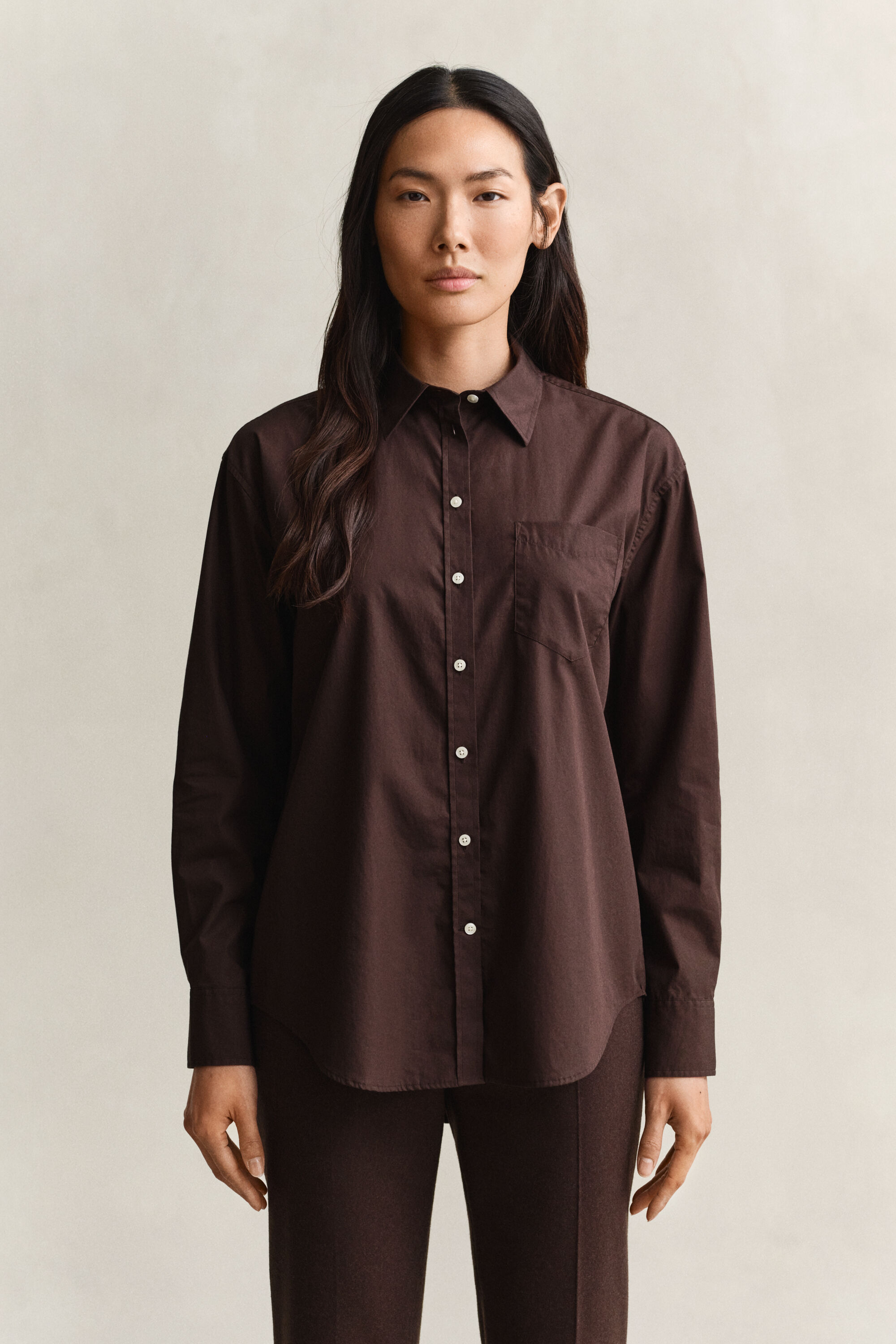 Relaxed fit ‑mitoitettu Classic-popliinipaita