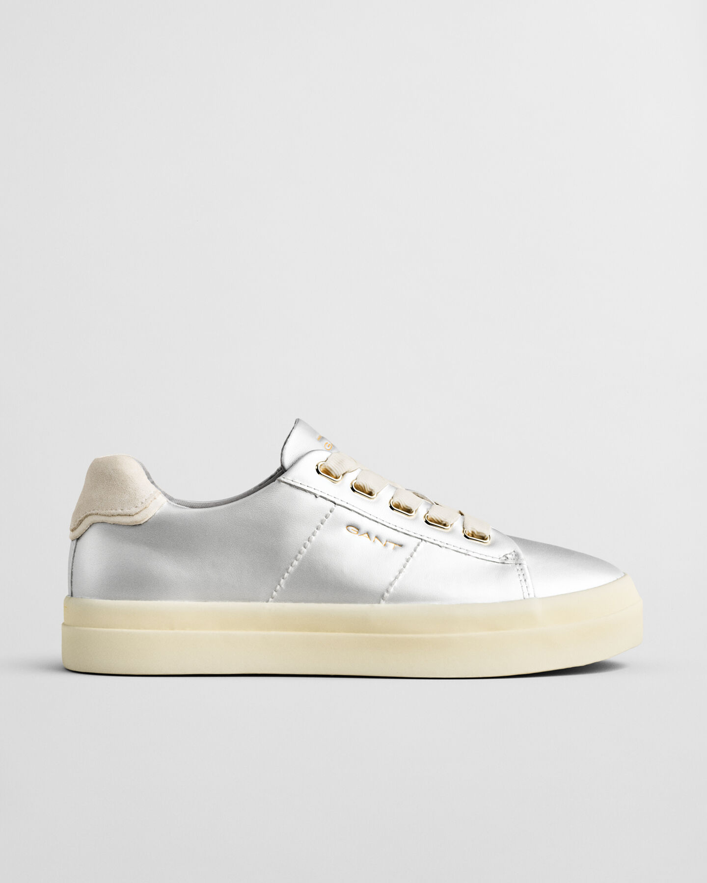 Metallinhohtoiset Avona-nahkatennarit