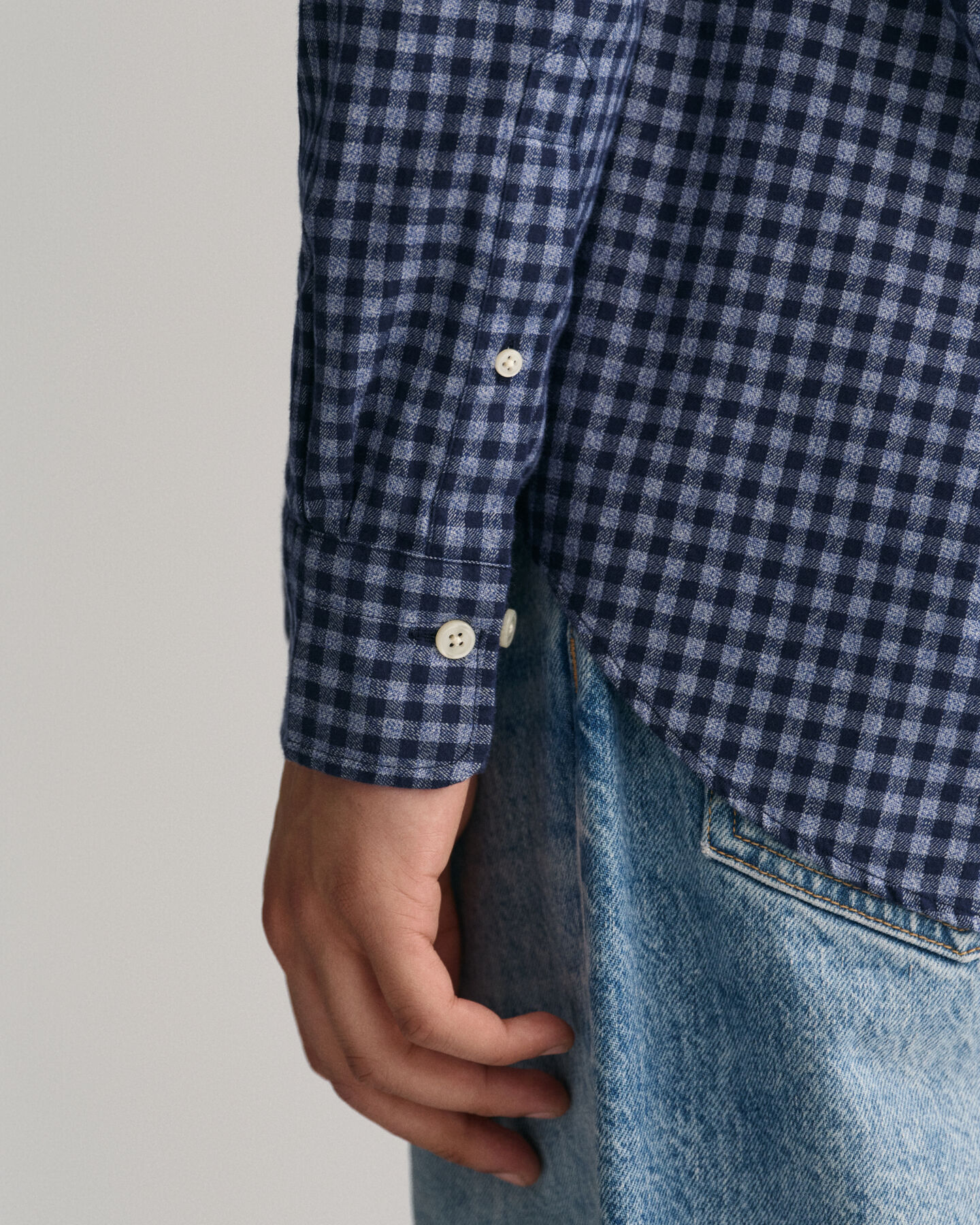 Regular&nbsp;fit ‑mitoitettu Jasp&eacute; Yarn -gingham-paita