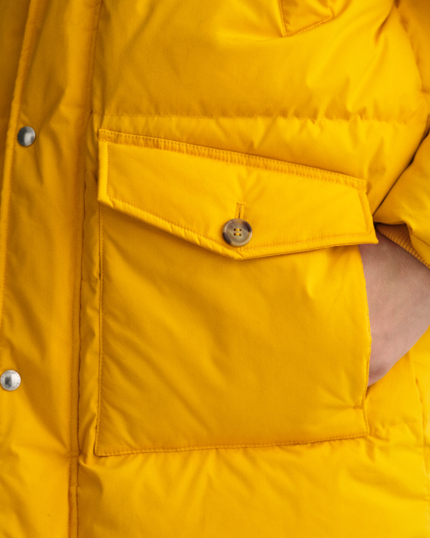 Pitk&auml; Alta-untuvatakki