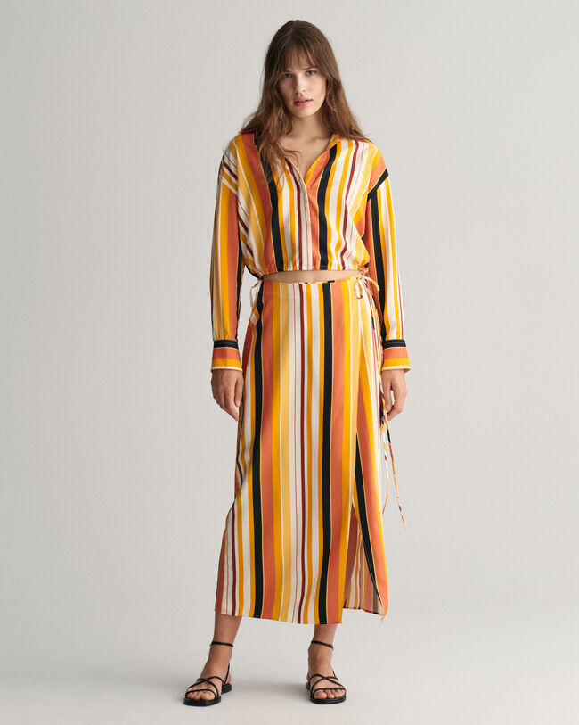 Relaxed&nbsp;fit ‑mitoitettu Tie Band -raitapaita