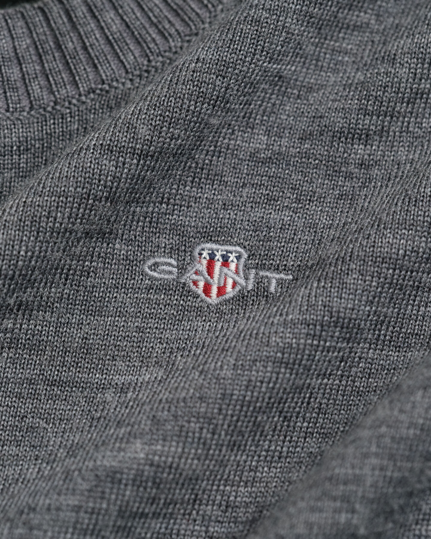 Kids-malliston hieno merinovillaneule, pyöreä pääntie