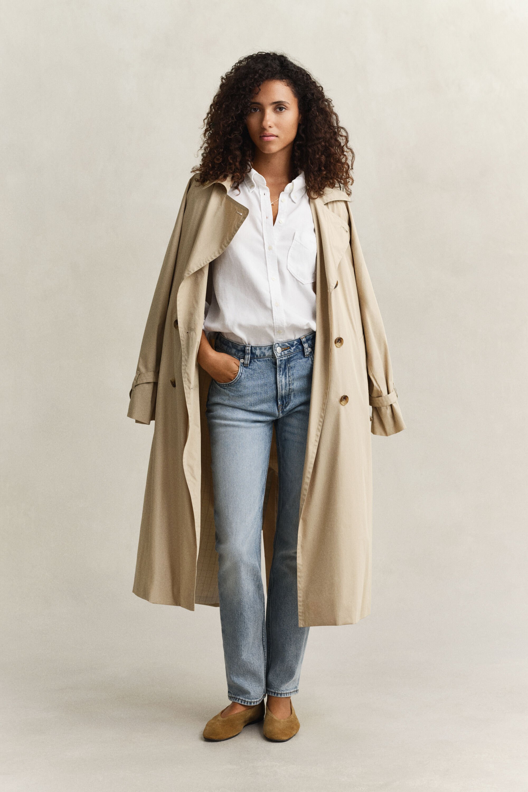 Suoralahkeiset stretch-farkut