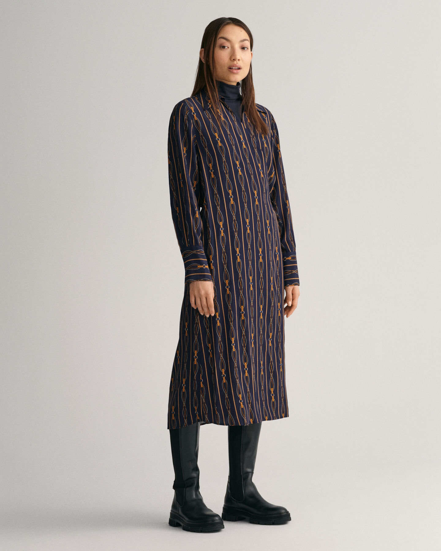 Regular fit ‑mitoitettu raidallinen Rope-kietaisumekko