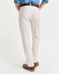 Regular&nbsp;fit ‑mitoitetut puuvilla-pellavafarkut